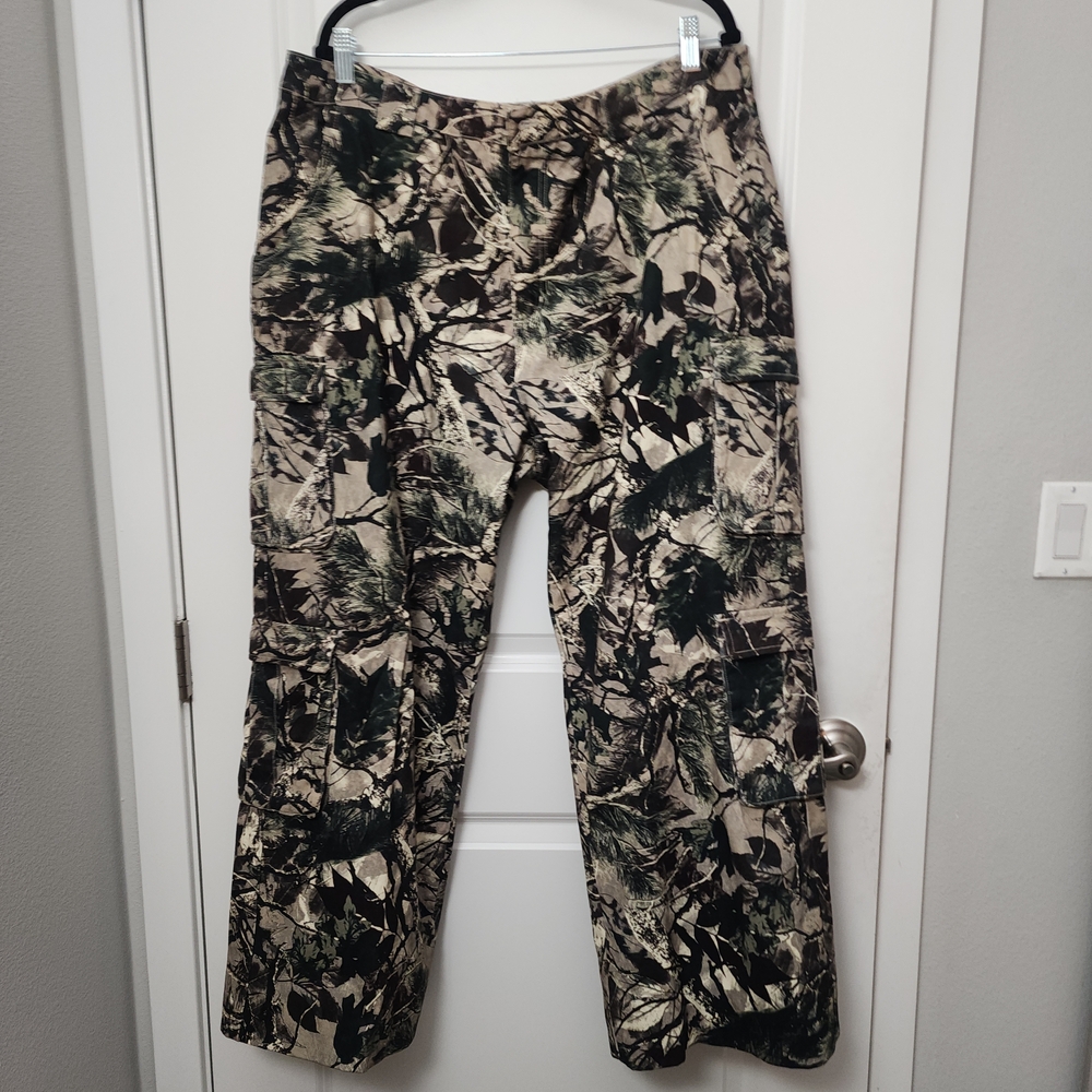 5/$30 Fashion Nova Outdoor Feels Camouflage Utility Cargo Pant  Size 2X
